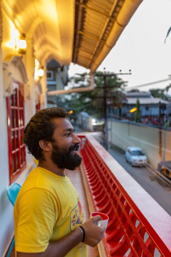 Gostops Lite Kochi Exterior foto